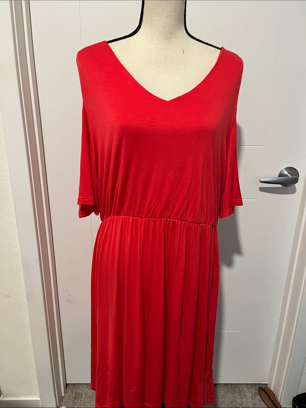 The Vanity Room Open Shoulder V-Neck Coral Dress Resort Event Party Cruise